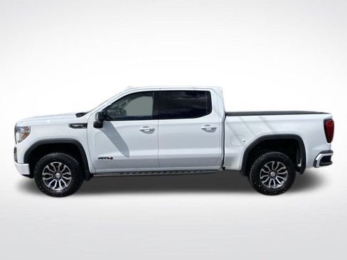 Used 2021 GMC Sierra 1500 AT4 w/ AT4 Premium Package AWD/4WD image 2