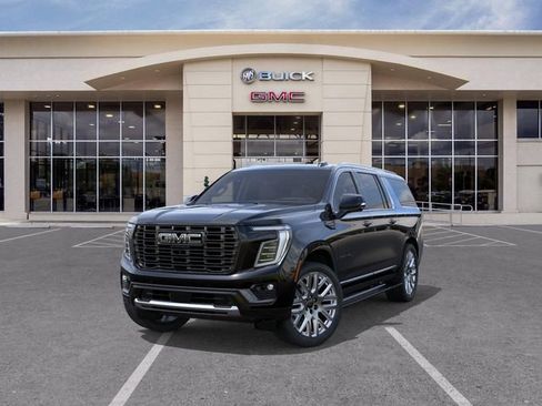 New 2026 GMC Yukon XL Denali Ultimate AWD/4WD image 8