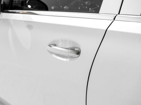 Used 2026 Mercedes-Benz Maybach GLS 600 4MATIC image 42