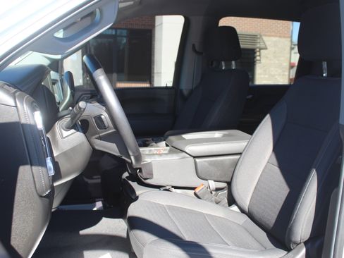 Used 2022 GMC Sierra 2500 SLE w/ SLE Convenience Package image 12