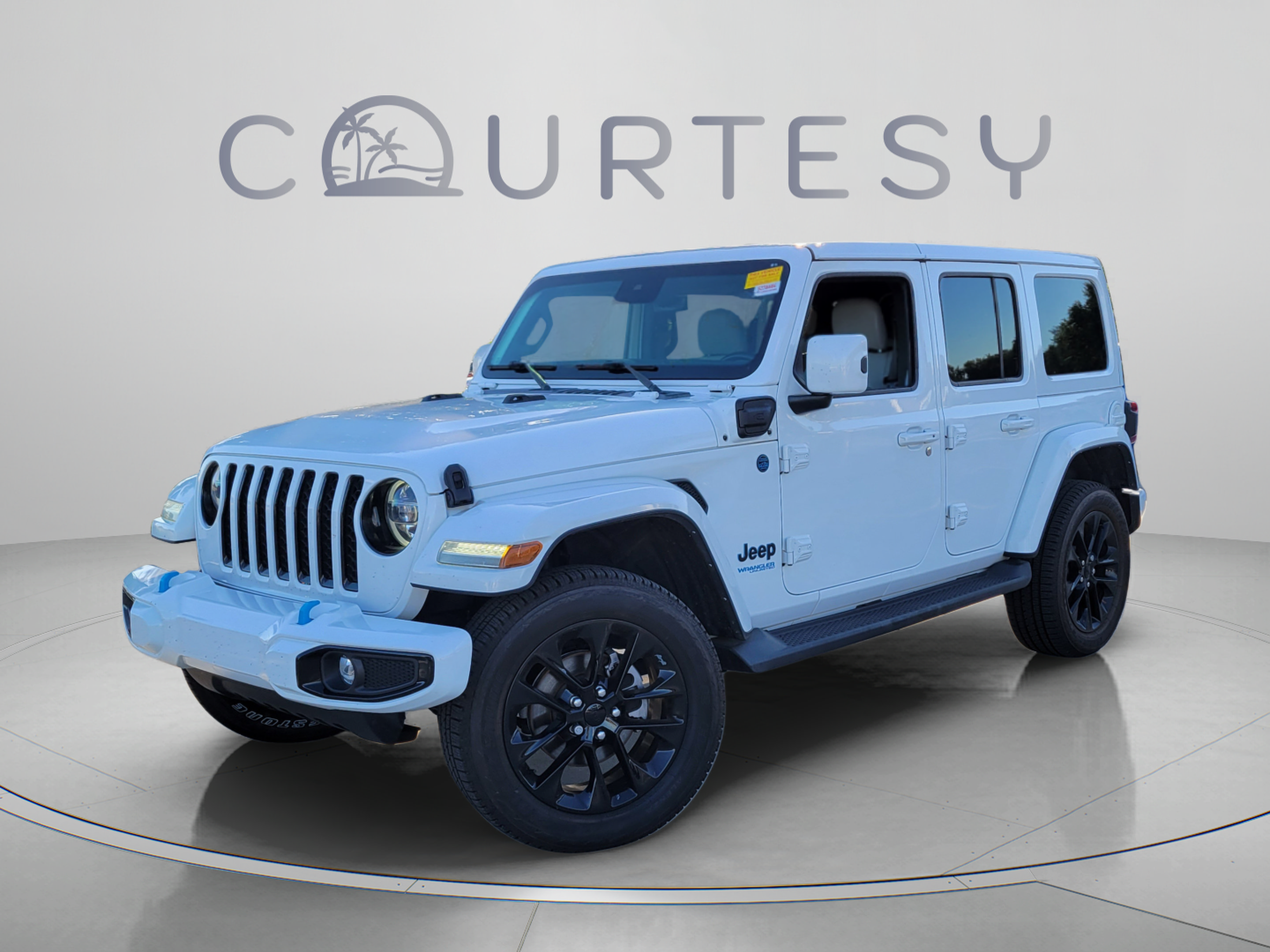 Certified 2021 Jeep Wrangler Unlimited Sahara AWD/4WD image 1