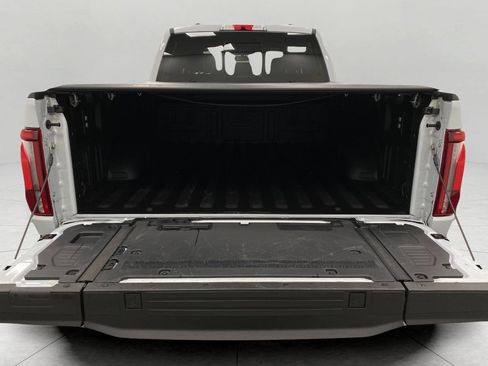 Used 2025 Ford F150 Platinum w/ FX4 Off-Road Package AWD/4WD image 6