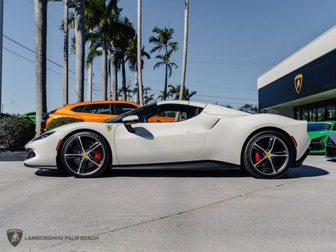 Used 2024 Ferrari 296 GTS image 4