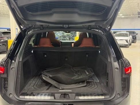 Used 2025 Land Rover Range Rover Sport SV Edition Two image 32