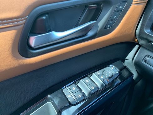 New 2026 Nissan Pathfinder Platinum FWD image 20