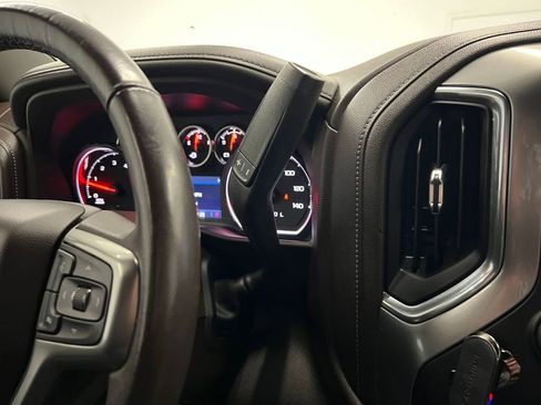 Used 2022 Chevrolet Silverado 2500 LTZ w/ Z71 Off-Road Package image 19