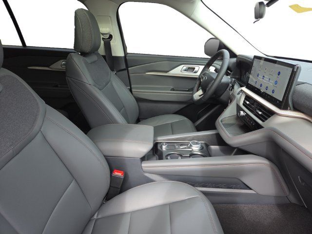 New 2026 Ford Explorer Active w/ Active Comfort Package AWD/4WD image 41