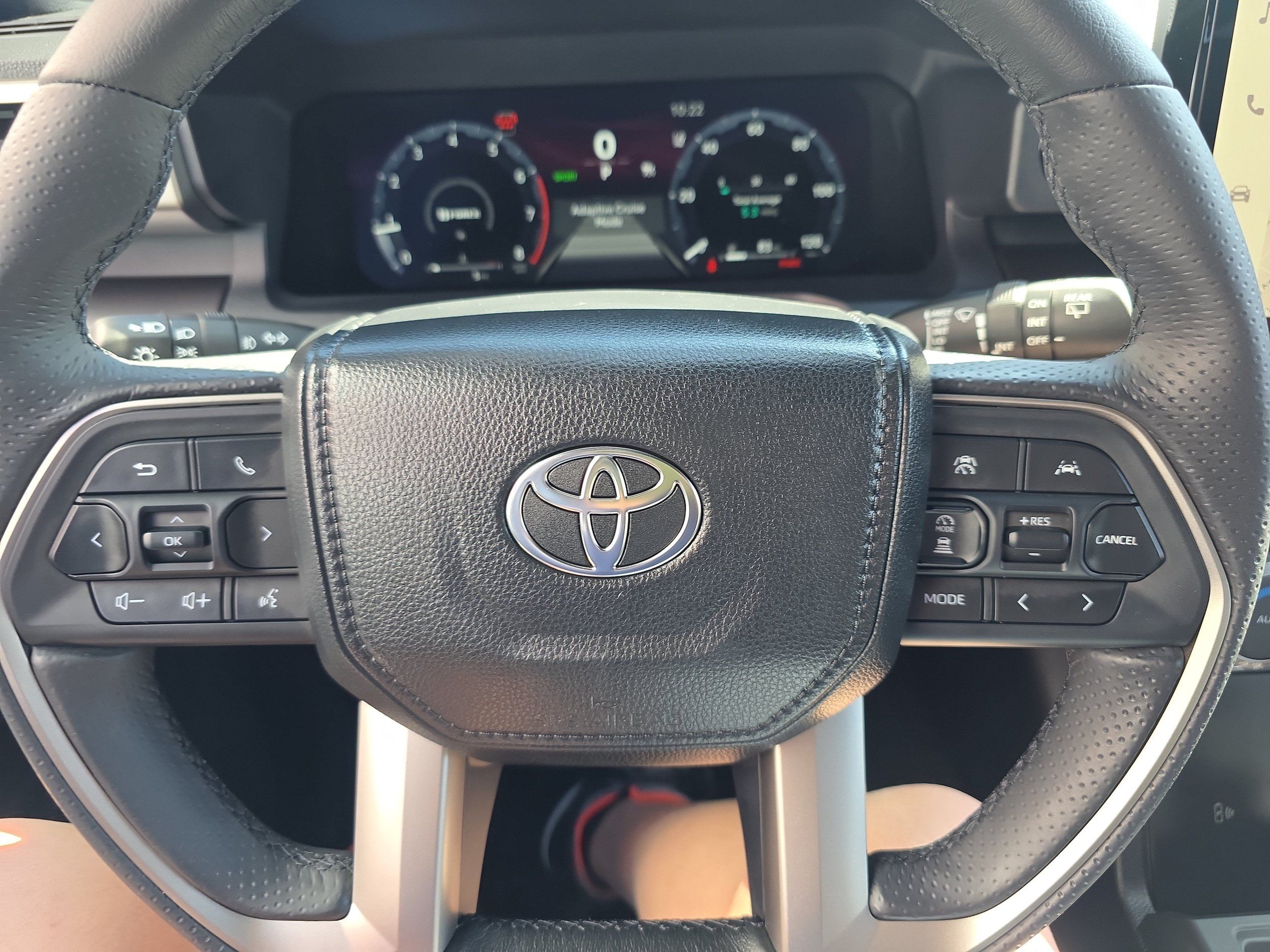 Used 2026 Toyota 4Runner TRD Off-Road Premium AWD/4WD image 17