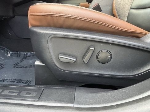 Used 2024 Ford Bronco Sport Outer Banks image 11