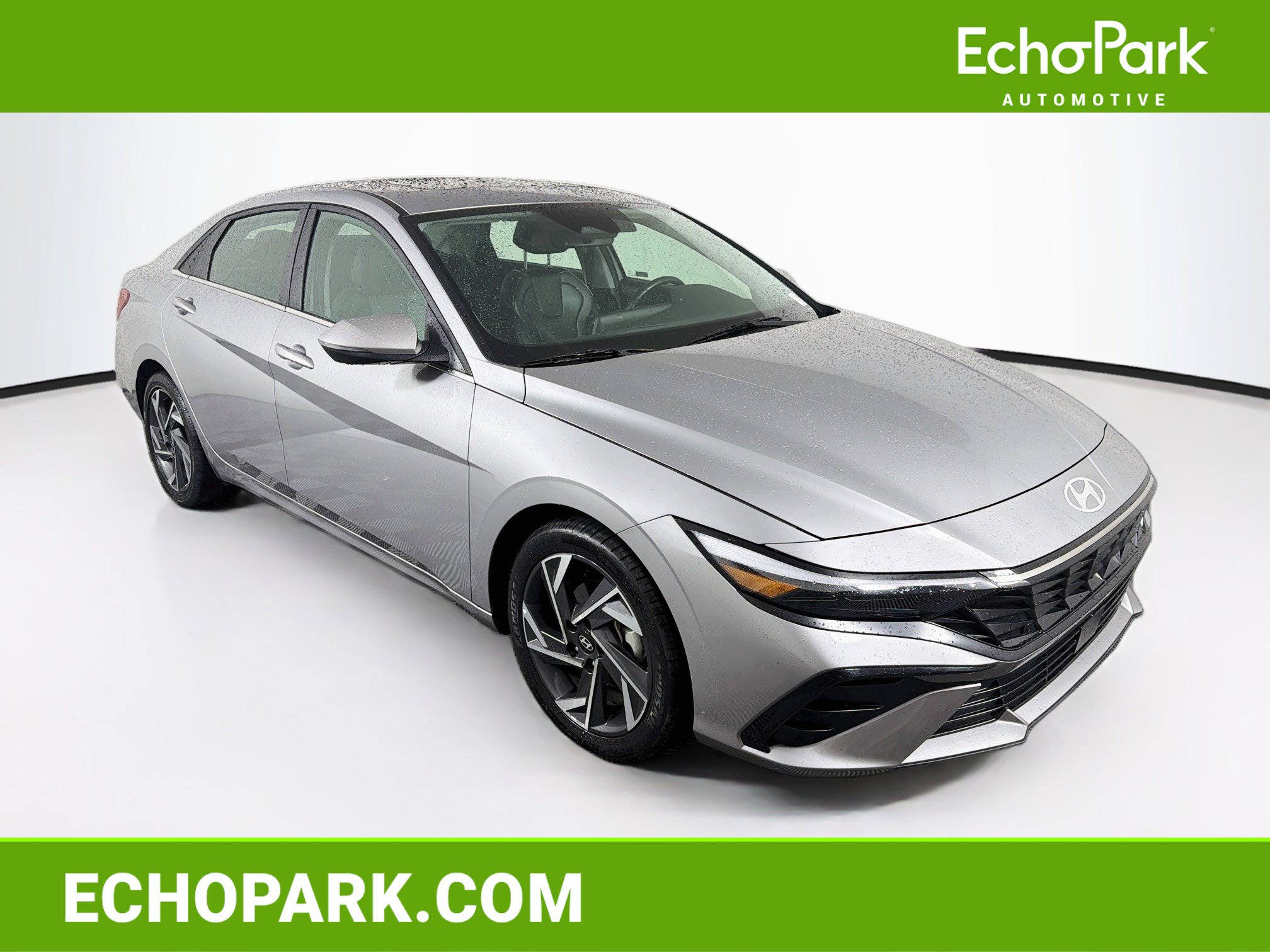Used 2025 Hyundai Elantra Limited FWD image 1