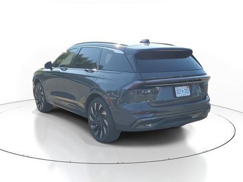 Used 2025 Lincoln Nautilus Black Label w/ Jet Appearance Package AWD/4WD image 4