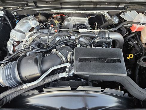 Certified 2025 Chevrolet Silverado 2500 ZR2 w/ Technology Package image 36