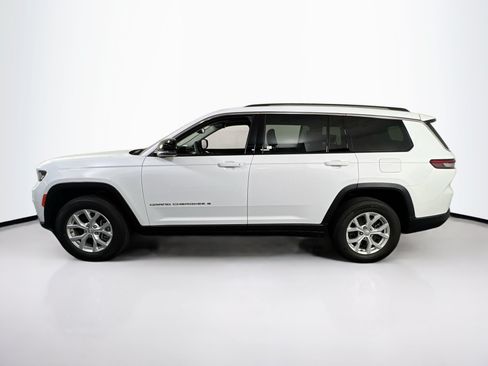 Used 2023 Jeep Grand Cherokee L Limited AWD/4WD image 8