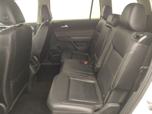 Used 2021 Volkswagen Atlas SE FWD image 18