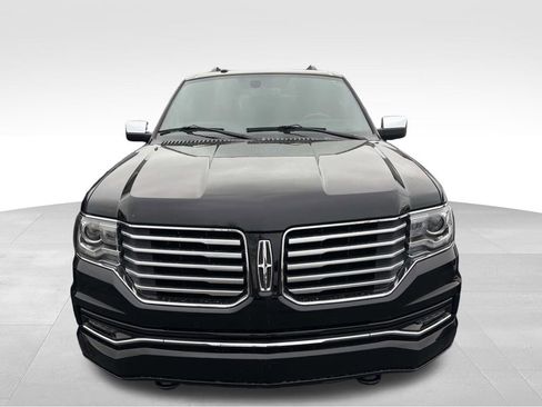 Used 2016 Lincoln Navigator Reserve image 6