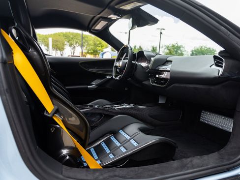 Used 2024 Ferrari SF90 Spider AWD/4WD image 44