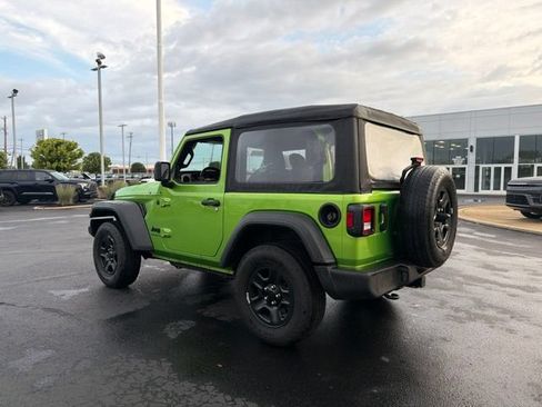Used 2025 Jeep Wrangler Sport AWD/4WD image 5