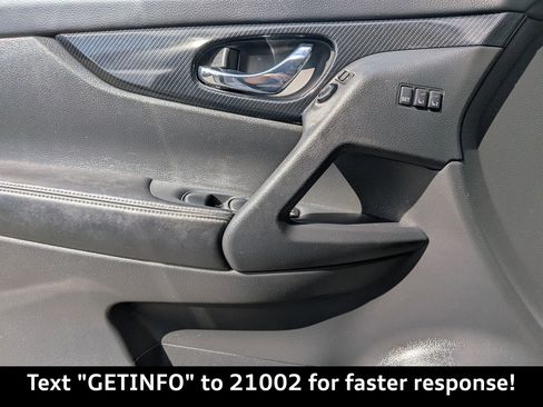 Used 2020 Nissan Rogue SL image 26