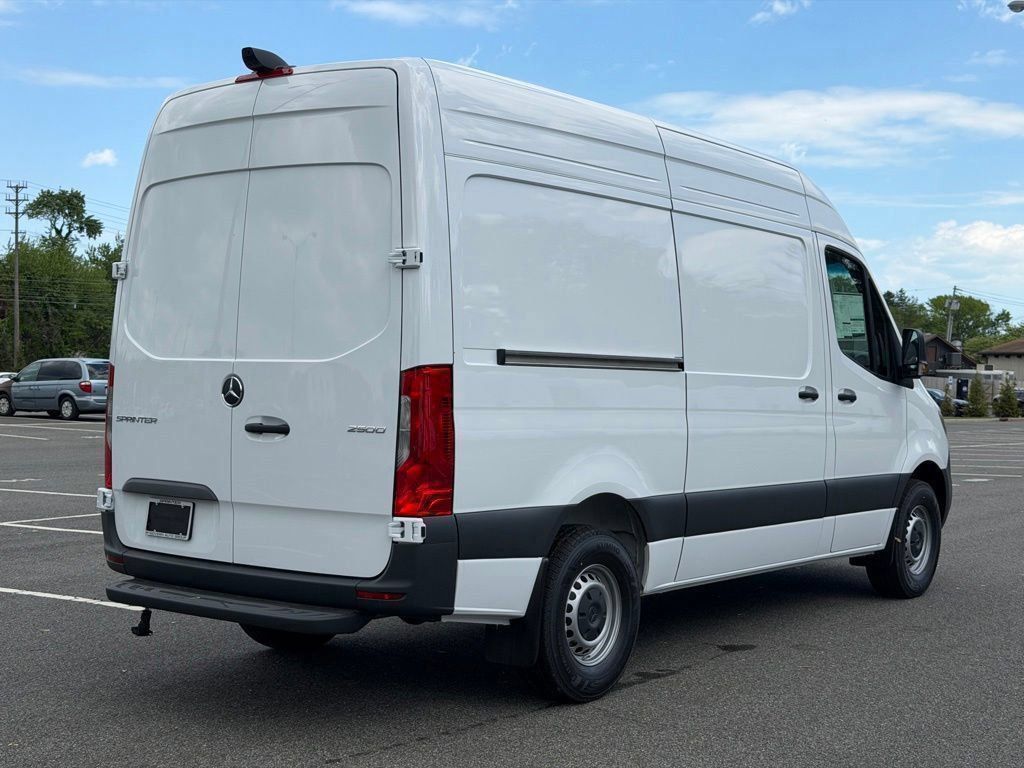 New 2026 Mercedes-Benz Sprinter 2500 image 3