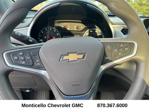Used 2023 Chevrolet Malibu LT image 11