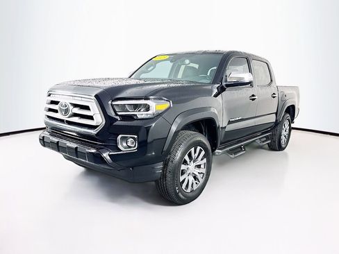 Used 2023 Toyota Tacoma Limited AWD/4WD image 3
