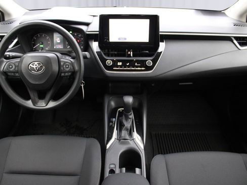 Certified 2024 Toyota Corolla LE image 2