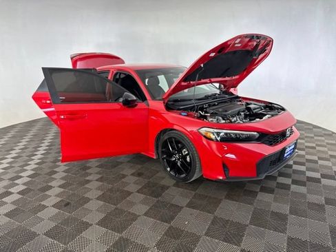 Used 2025 Honda Civic Sport image 15