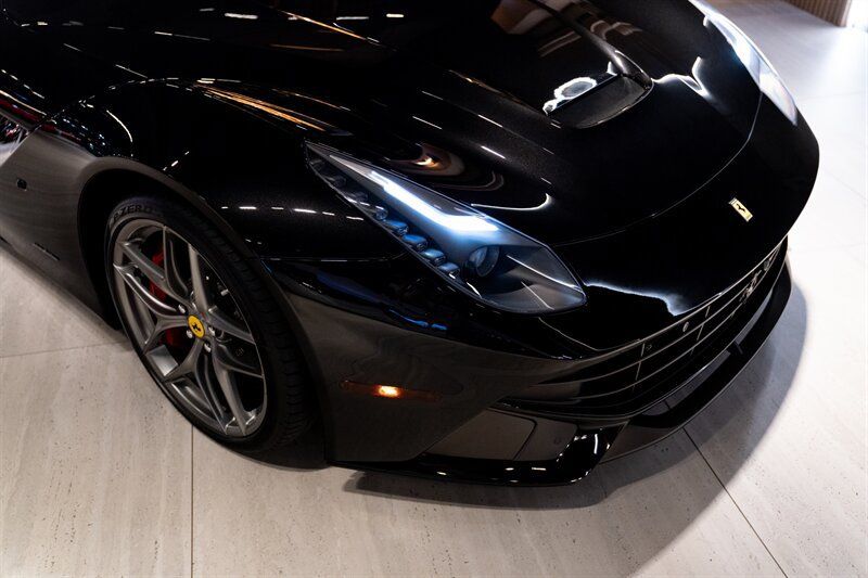 Used 2017 Ferrari F12 Berlinetta RWD image 29
