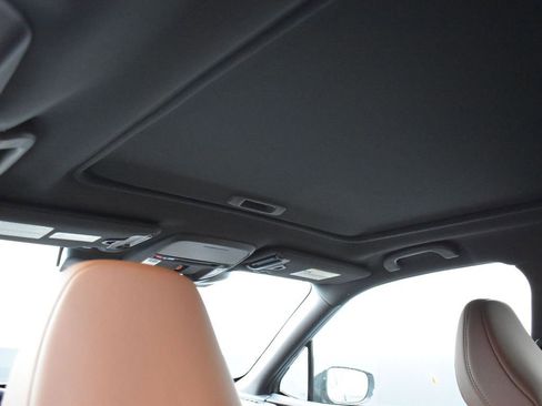 Used 2026 Subaru Forester Touring image 23