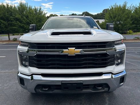 Used 2024 Chevrolet Silverado 3500 LT AWD/4WD image 20
