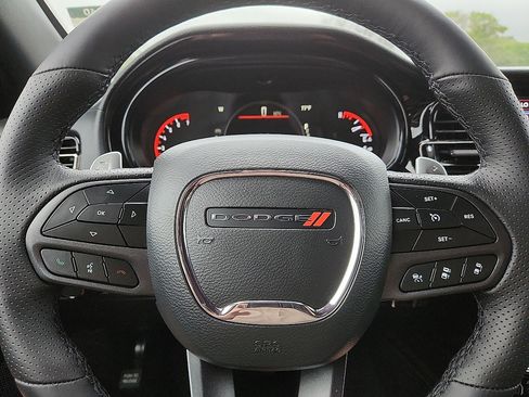 Used 2025 Dodge Durango GT image 11