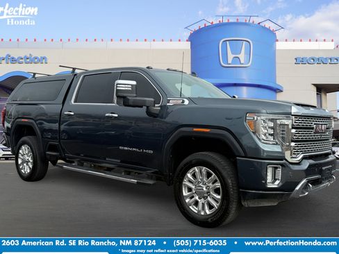 Used 2020 GMC Sierra 2500 Denali w/ Denali Ultimate Package image 1