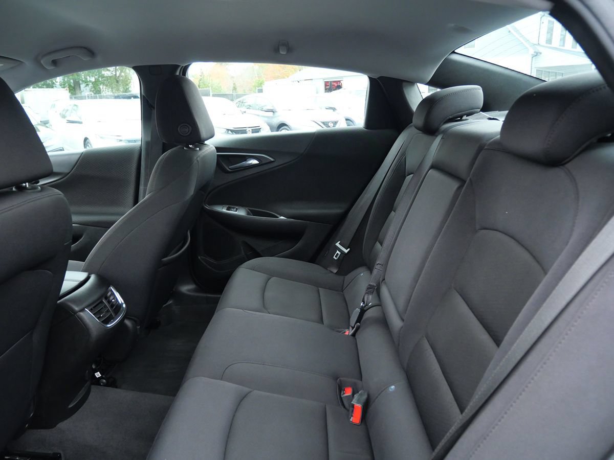 Used 2023 Chevrolet Malibu LT FWD image 22