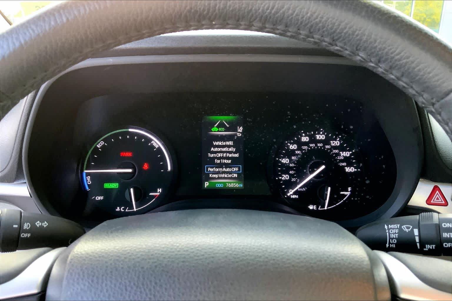 Used 2024 Toyota Sienna XLE FWD image 23