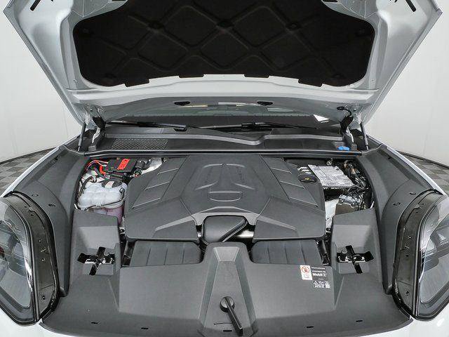Used 2026 Porsche Cayenne Coupe AWD/4WD image 38