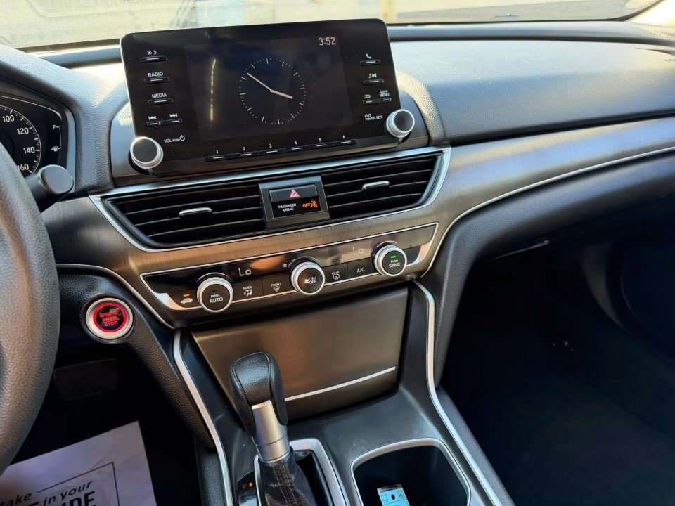 Used 2018 Honda Accord LX image 21
