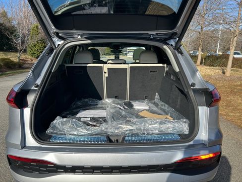 New 2025 Audi Q5 Premium image 15