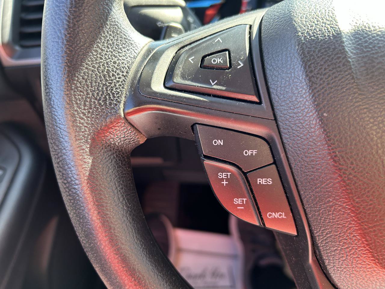 Used 2018 Ford Edge SE AWD/4WD image 18