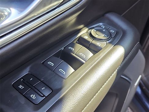 Certified 2022 Chevrolet Tahoe Z71 w/ Luxury Package image 31