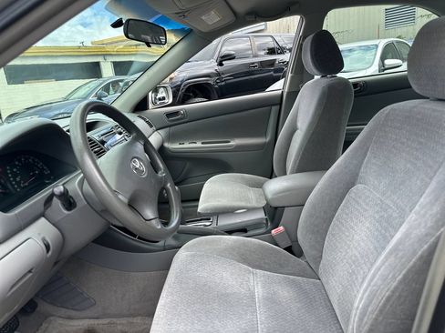 Used 2003 Toyota Camry LE FWD image 12