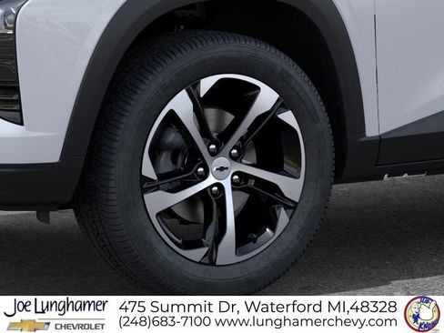 New 2026 Chevrolet Trax RS w/ Driver Confidence Package FWD image 9