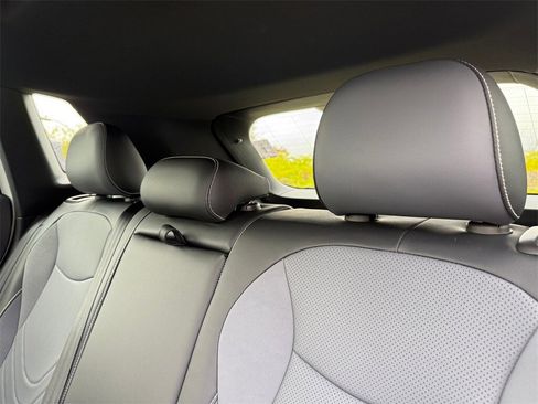 New 2026 Volkswagen Tiguan SE R-Line image 28