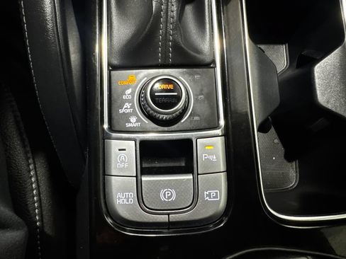 Used 2023 Kia Telluride SX Prestige X-Line AWD/4WD image 37