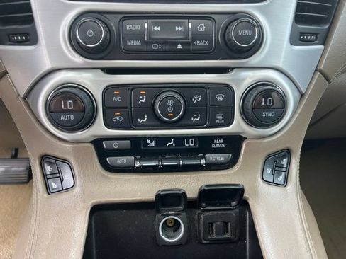 Used 2016 GMC Yukon SLT w/ Open Road Package RWD image 28