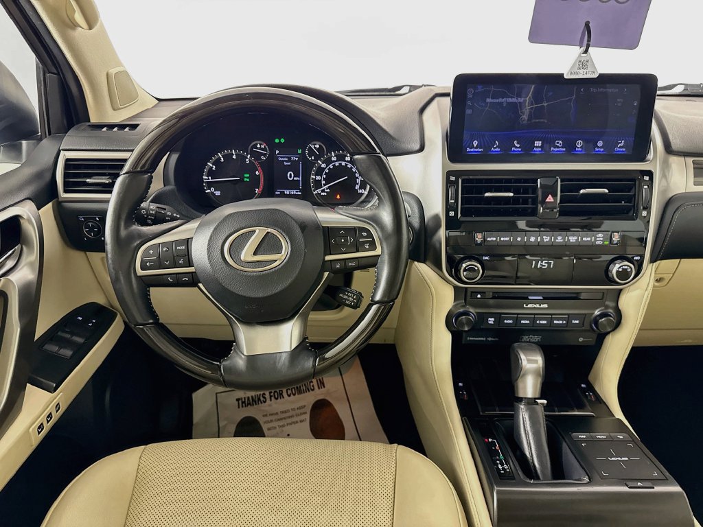 Used 2023 Lexus GX 460 Premium w/ Accessory Package AWD/4WD image 28