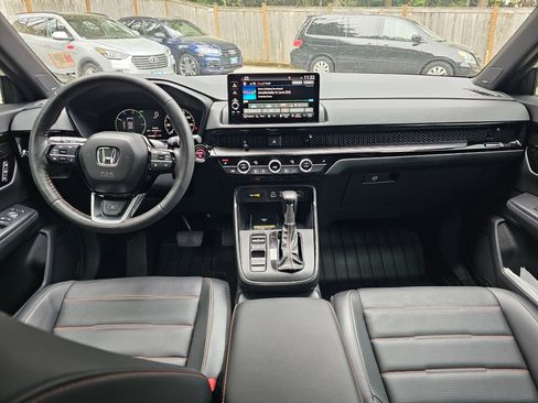 Used 2023 Honda CR-V Sport Touring image 17