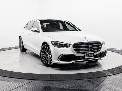 Used 2024 Mercedes-Benz S 580 S 580 image 1