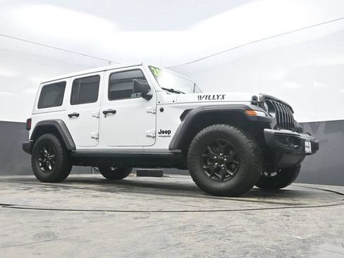 Used 2020 Jeep Wrangler Unlimited Sport AWD/4WD image 39