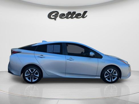 Certified 2016 Toyota Prius Four Touring w/ Premium Convenience Package image 3