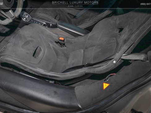 Used 2018 McLaren 570S Coupe RWD image 10
